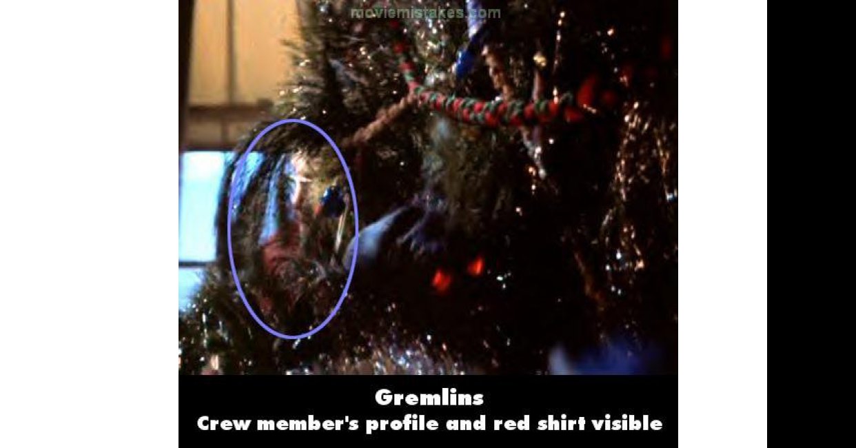 Gremlins (1984) movie mistake picture (ID 10202)