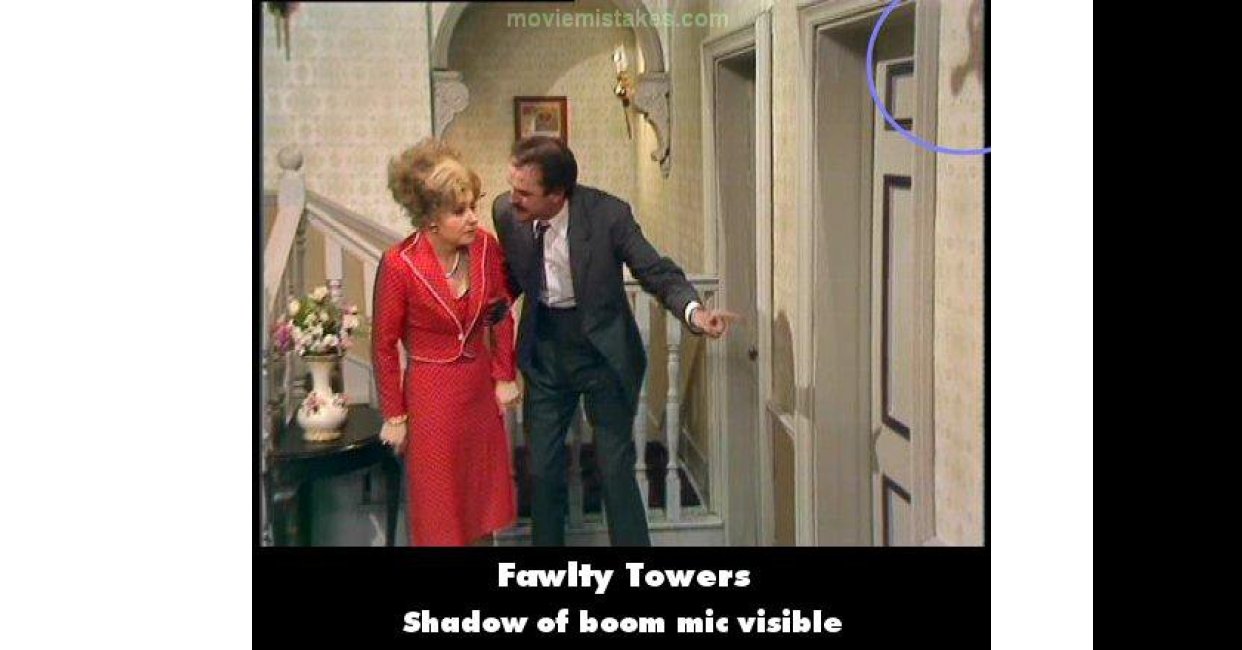 Fawlty Towers (1975) TV mistake picture (ID 40492)