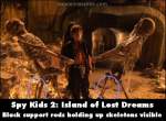 Spy Kids 2: Island of Lost Dreams mistake picture
