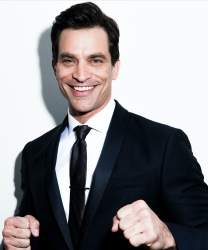 Johnathon Schaech