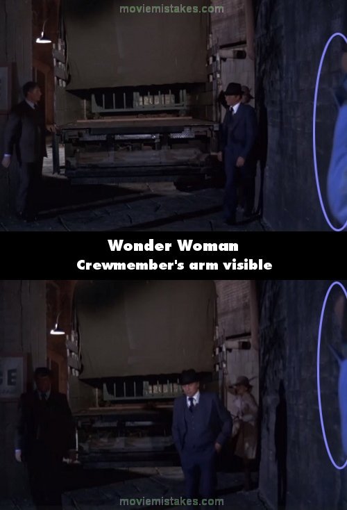 Wonder Woman mistake picture