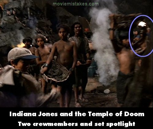 Indiana Jones and the Temple of Doom mistake picture