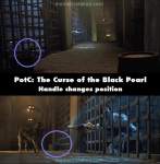 Pirates of the Caribbean: The Curse of the Black Pearl mistake picture