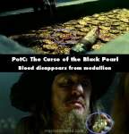 Pirates of the Caribbean: The Curse of the Black Pearl mistake picture