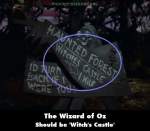 The Wizard of Oz mistake picture