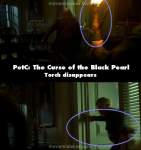 Pirates of the Caribbean: The Curse of the Black Pearl mistake picture